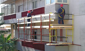 couvreurs polyvalents pour un ravalement de façade